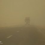 توفان شن در محورهای شرق اصفهان