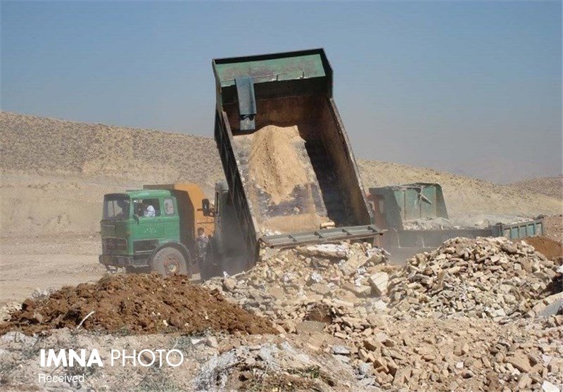 روزانه ۸۰۰ تن نخاله ساختمانی در اصفهان بازیافت می‌شود