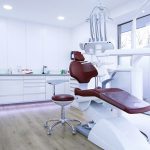 یونیت صندلی دندانپزشکی و اهمیت آن در عملکرد دندانپزشکی مدرن